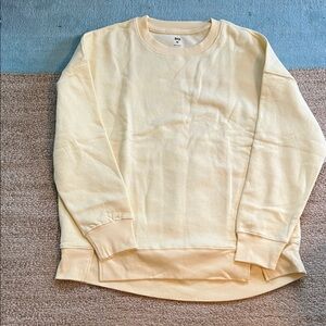 NWT Butter Yellow Sweatshirt